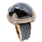 Preview: a cuckoo Moment silver cocktailring Manhattan, blue stingray, cabochon sandstone, pink gold plated, side